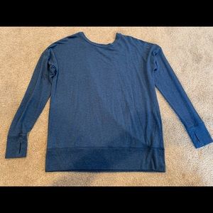 Athleta blue tunic sweatshirt w cutout  back